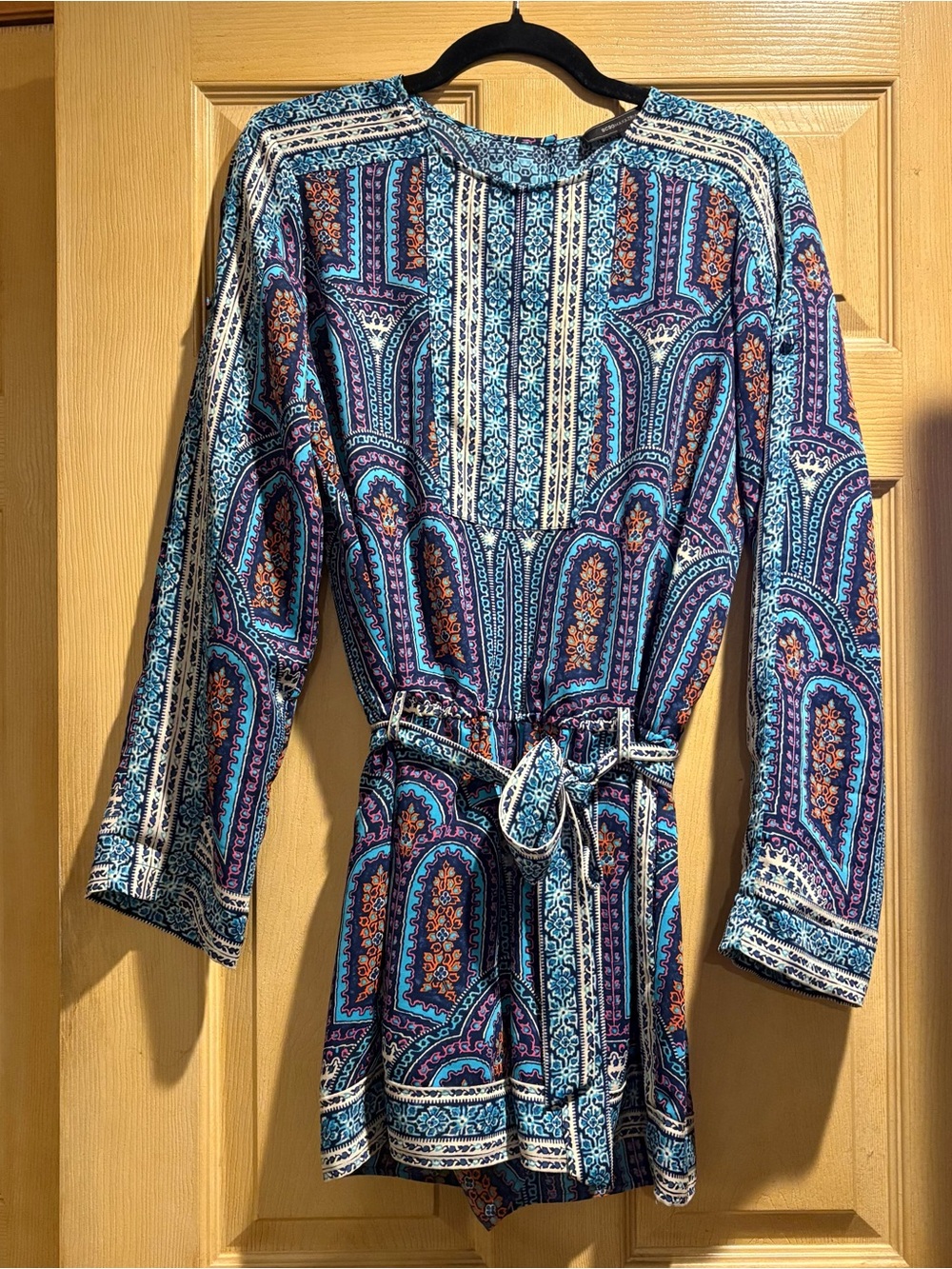 BCBGMAXAZRIA Melodi Long Sleeve Printed Romper Boho Paisley Blue Pink Size M